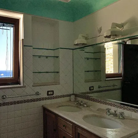 - Casa Vira