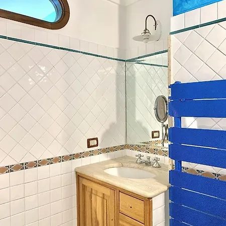- Casa Vira *